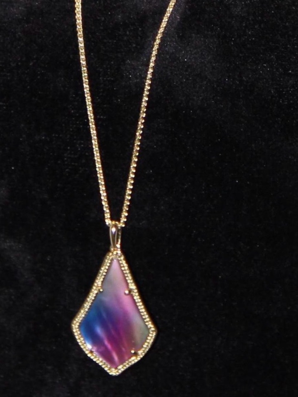 Kendra Scott Gold adjustable Iridescent Pendant Necklace - Multicolor NWOT